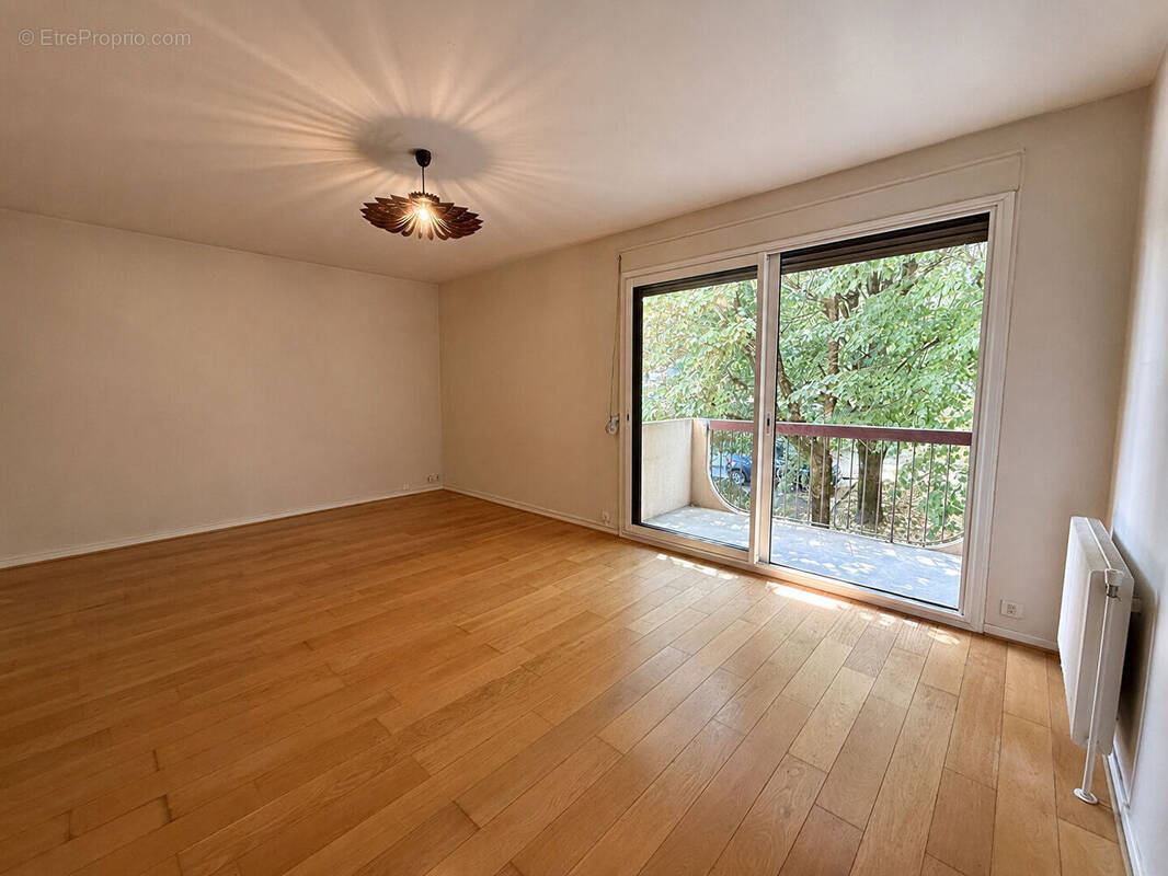 Appartement à CALUIRE-ET-CUIRE