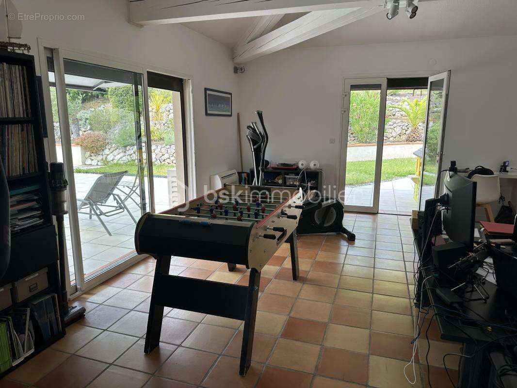 Propriete dans un environnement privilegie- îlot de fraicheur de 1,5 hectare avec vue sur la vallee de la garonne - photo 22