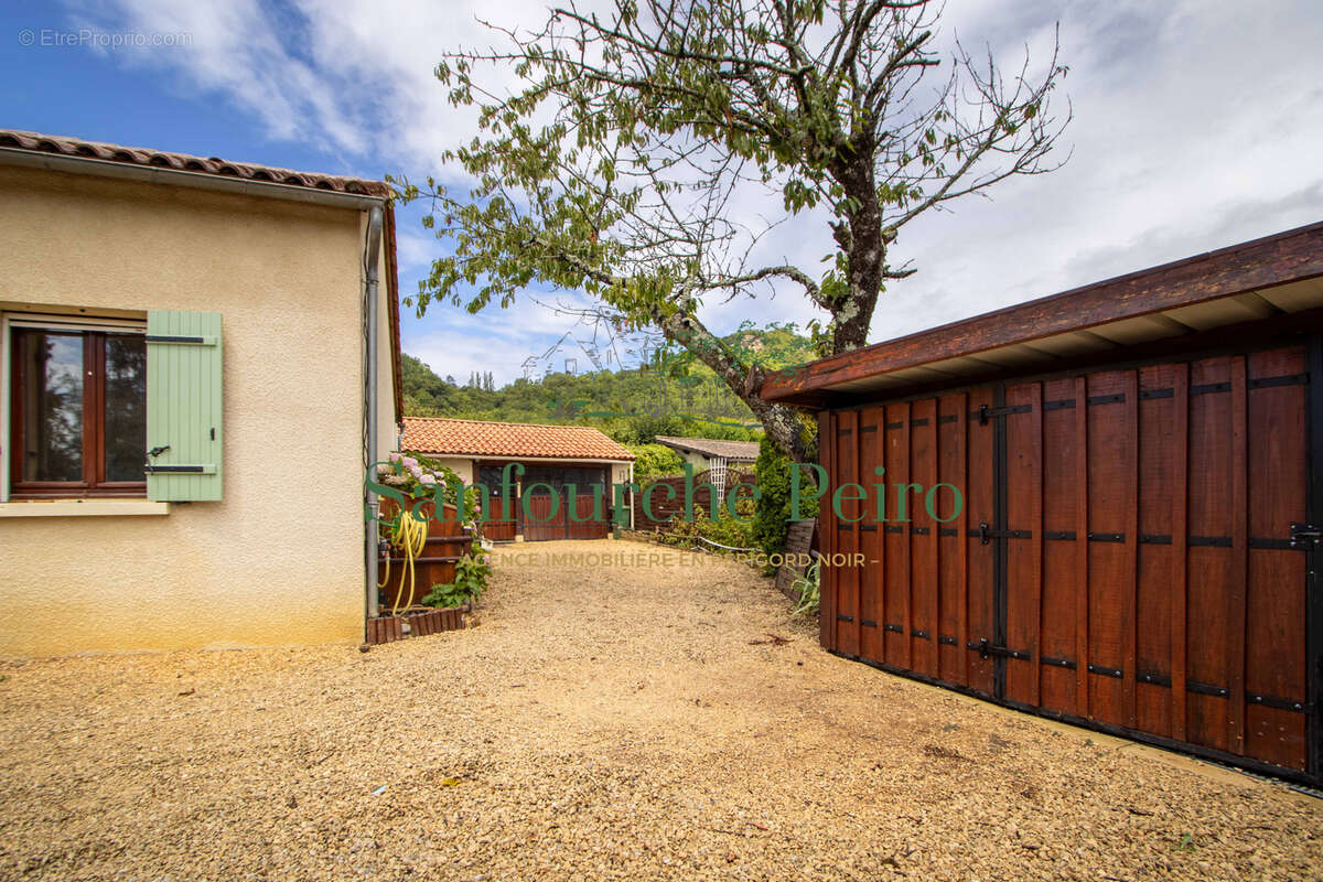 À 8km de Saint-Cyprien - Vallée de la Dordogne - photo 20