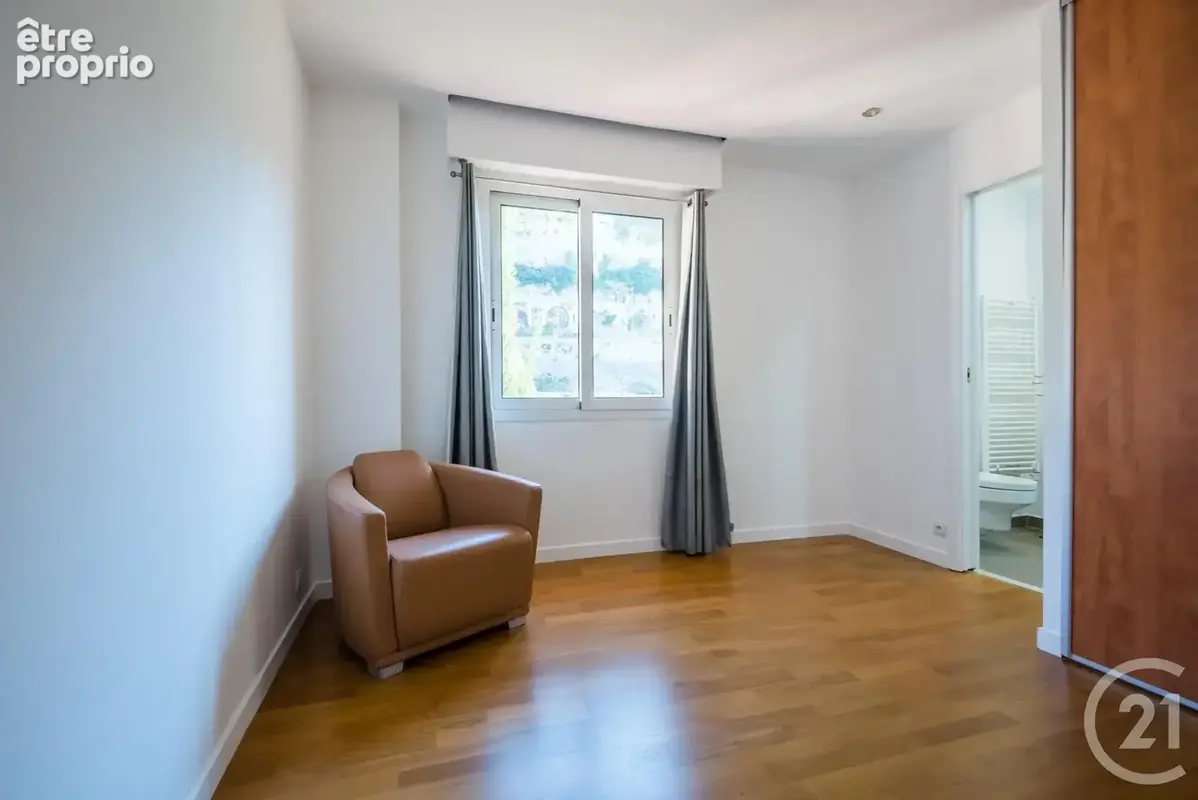 Appartement 80 m² à Villefranche-Sur-Mer  - photo 10
