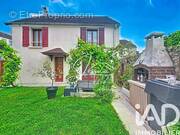 Photo 1 - Maison à LE PLESSIS-BELLEVILLE
