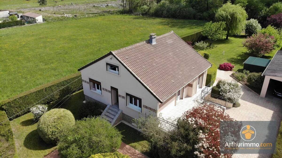 Maison à RIBECOURT-DRESLINCOURT