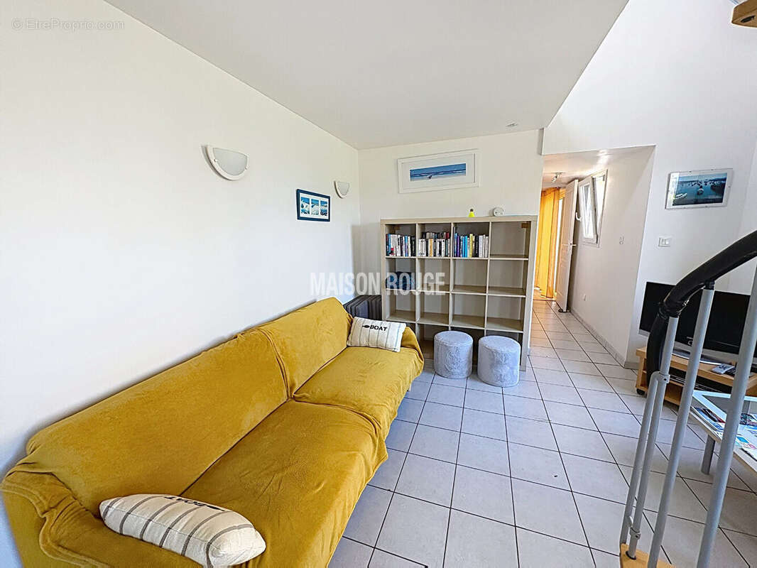 Maison en pierre rénovée avec gîte indépendant à vendre à Binic dans un environnement calme proche du centre - photo 26