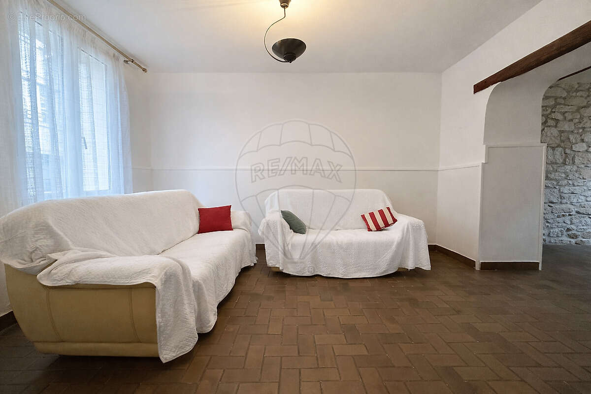 Maison à PONT-SAINTE-MAXENCE