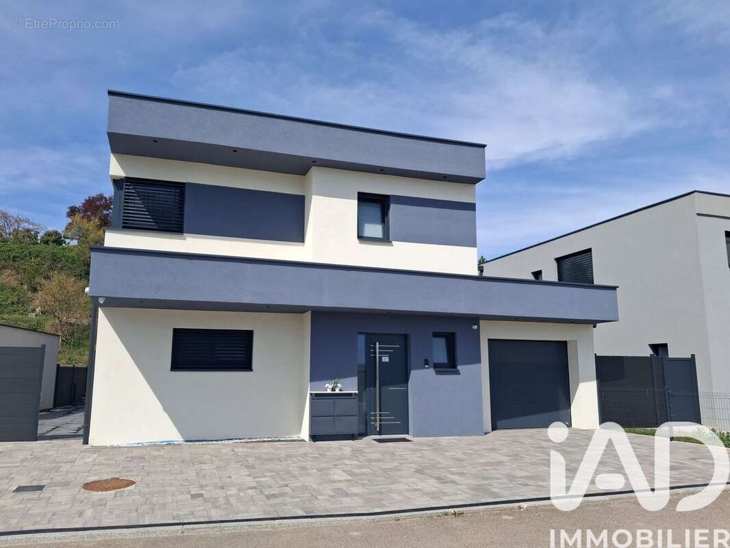 Photo 2 - Maison à ENSISHEIM