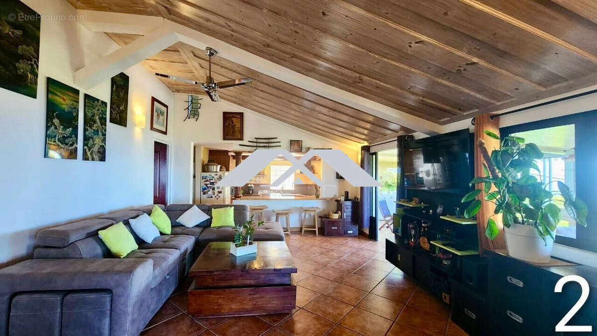 Maison à PETITE-ILE
