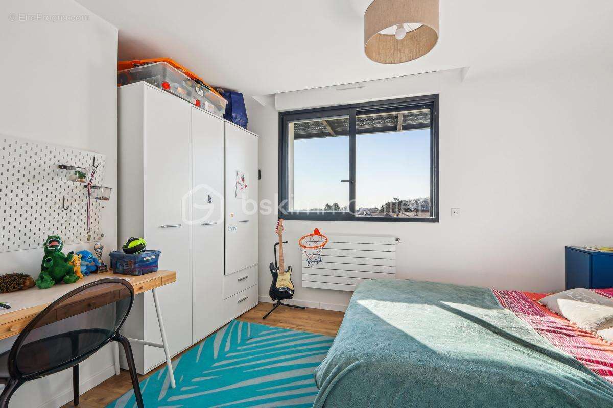 Maison à LE PLESSIS-ROBINSON