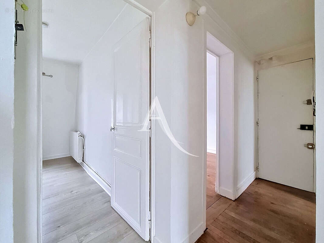 Appartement à PARIS-11E