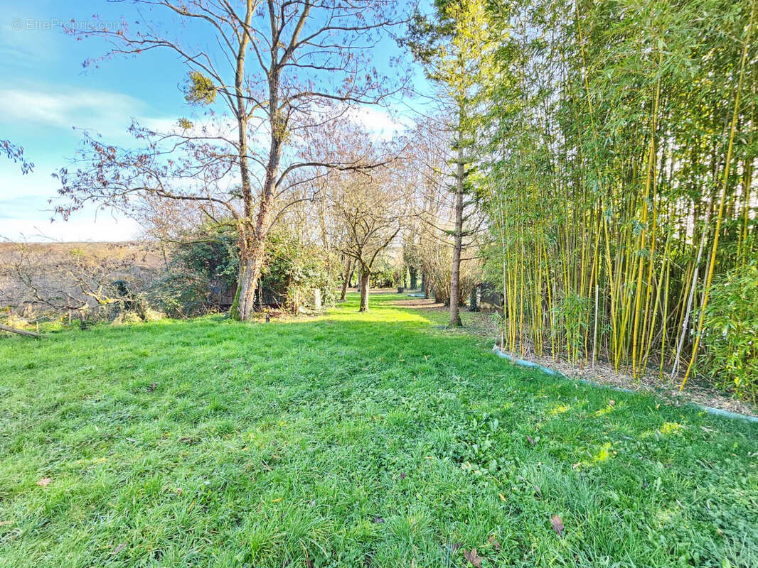 Maison à SAINT-GERMAIN-LES-ARPAJON