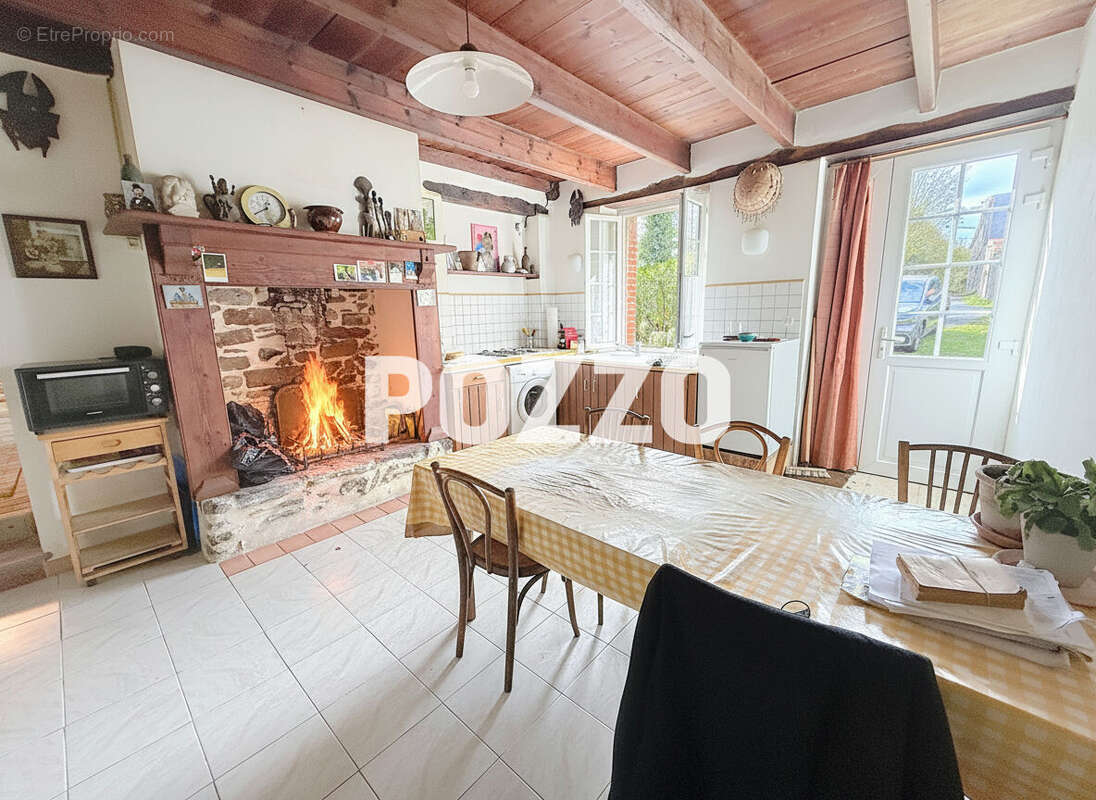 Maison à BREVILLE-SUR-MER