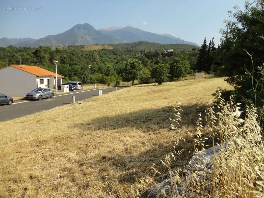 Dpt Pyrénées Orientales (66), à vendre PRADES Terrain constructible 421 m², 3 faces, libre constructeur - photo 9