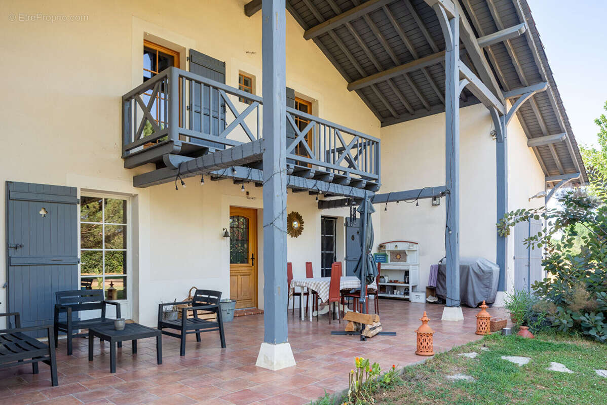 Maison à SAINT-JUSTIN