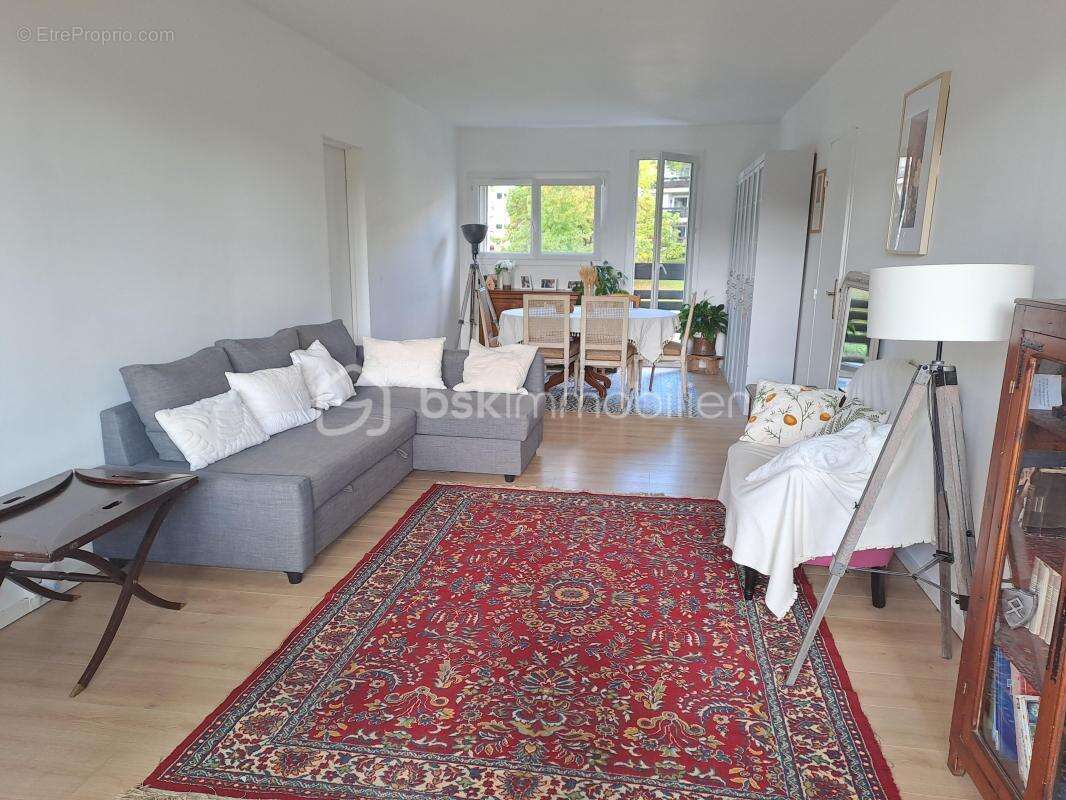 Appartement à GIF-SUR-YVETTE