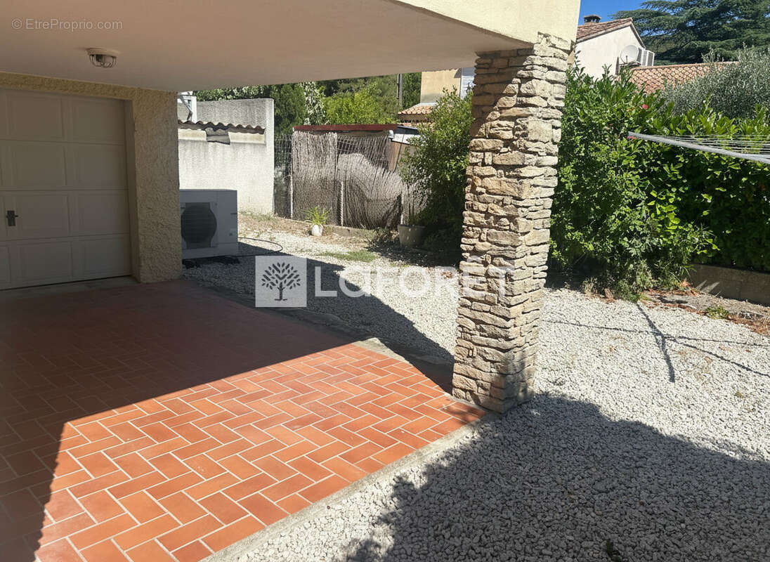 Maison Fontaine de Vaucluse 4 pièces 100m2 - photo 10