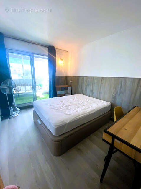 Appartement à SIX-FOURS-LES-PLAGES