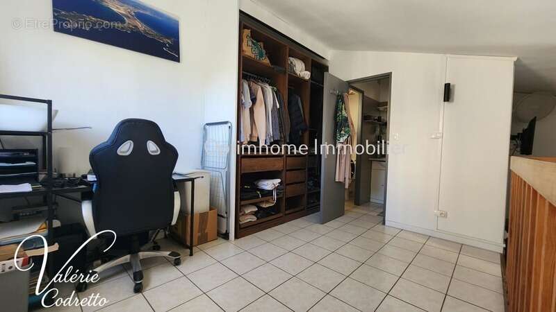 Appartement à HYERES