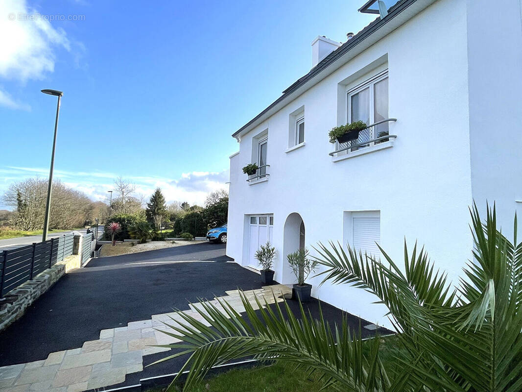 Maison à PLONEIS