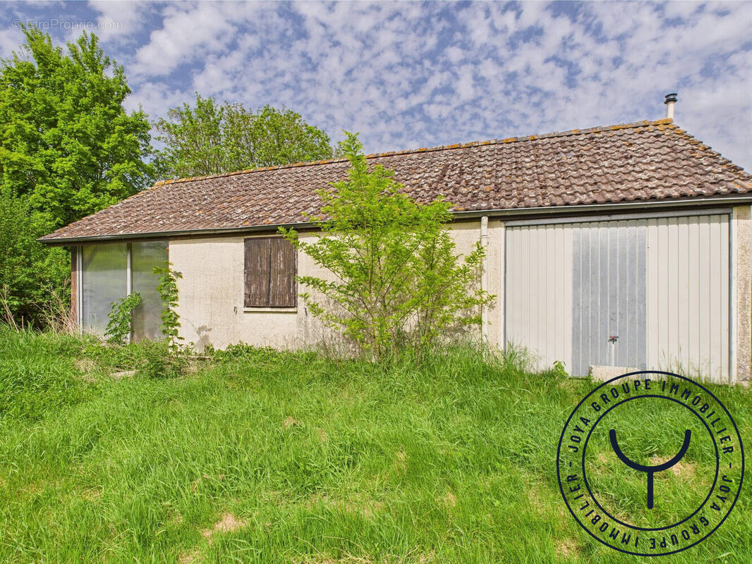 Maison 45 m² à Soligny-Les-Etangs  - photo 2