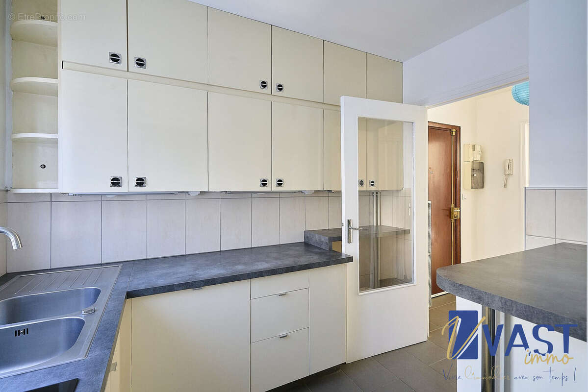 Appartement 47 m² à Lille  - photo 7