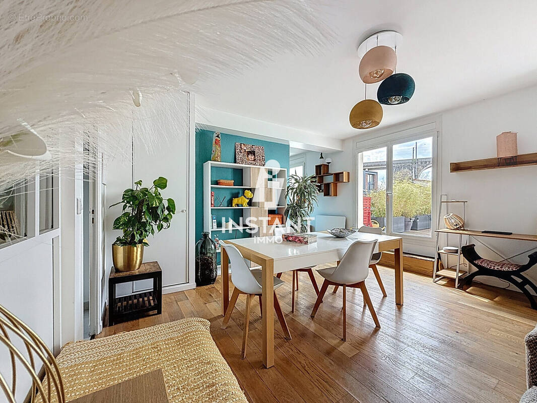 Appartement à LE PERREUX-SUR-MARNE