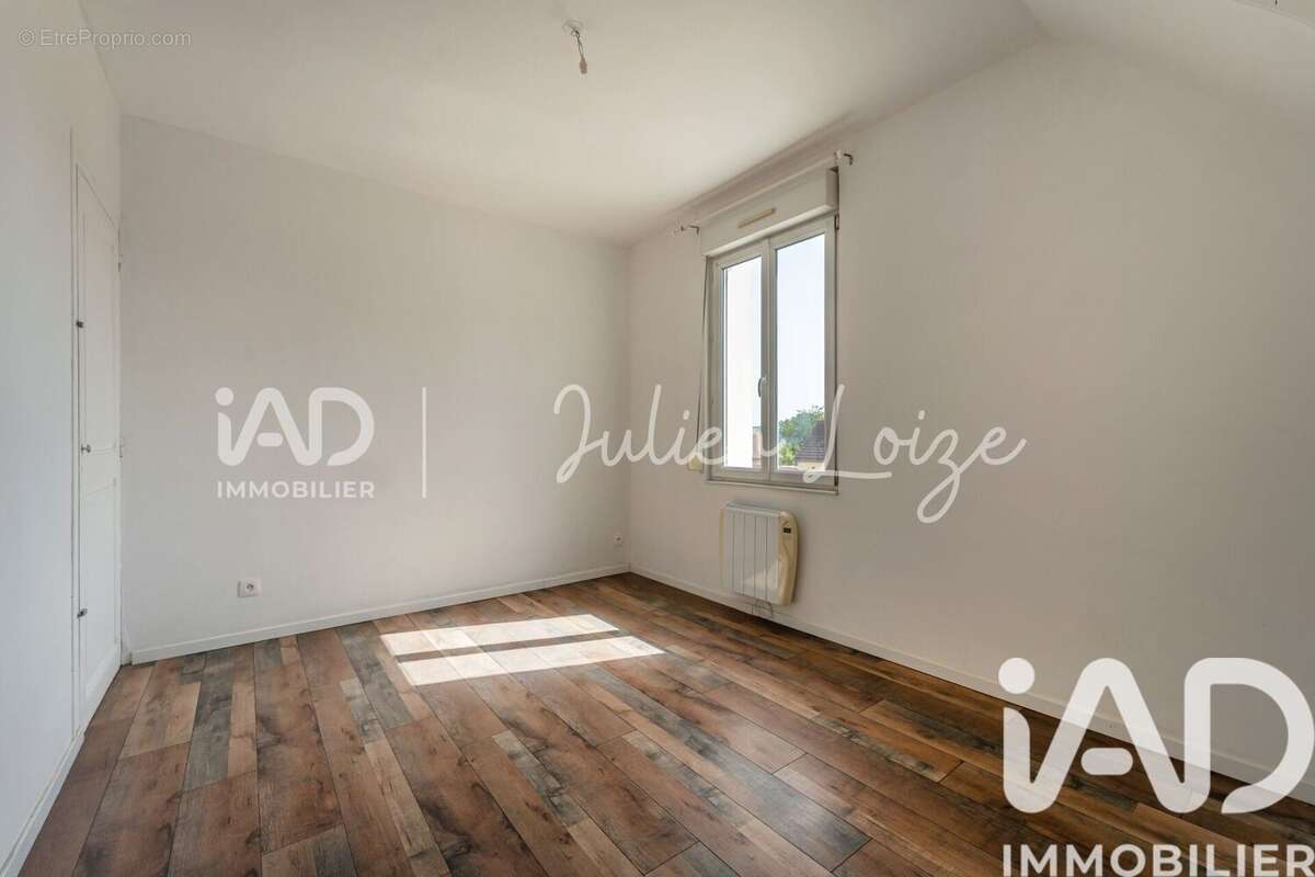 Photo 9 - Maison à VILLENEUVE-SAINT-GERMAIN