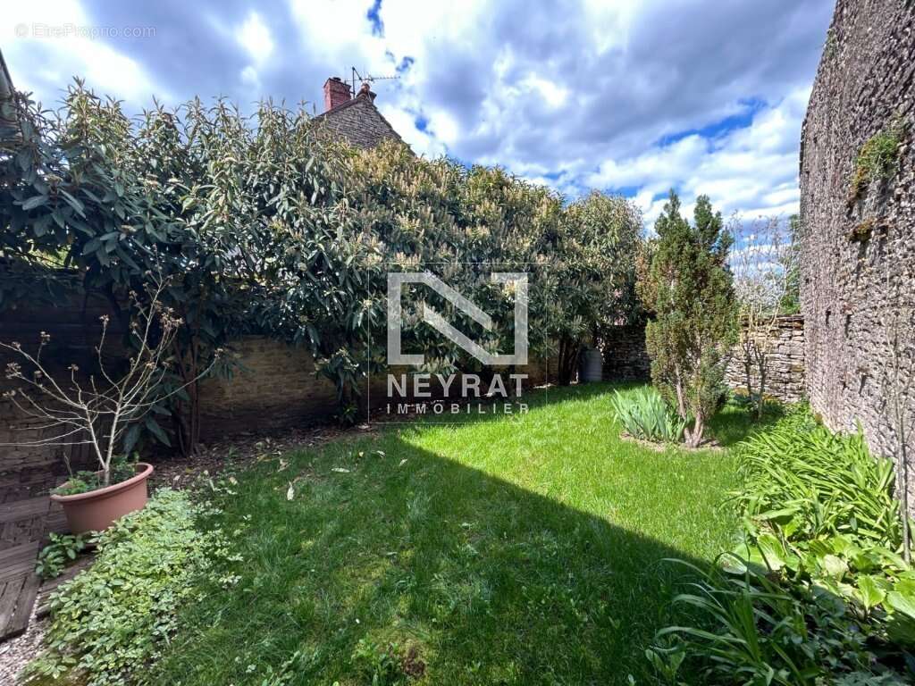 Maison de village en pierres - photo 3