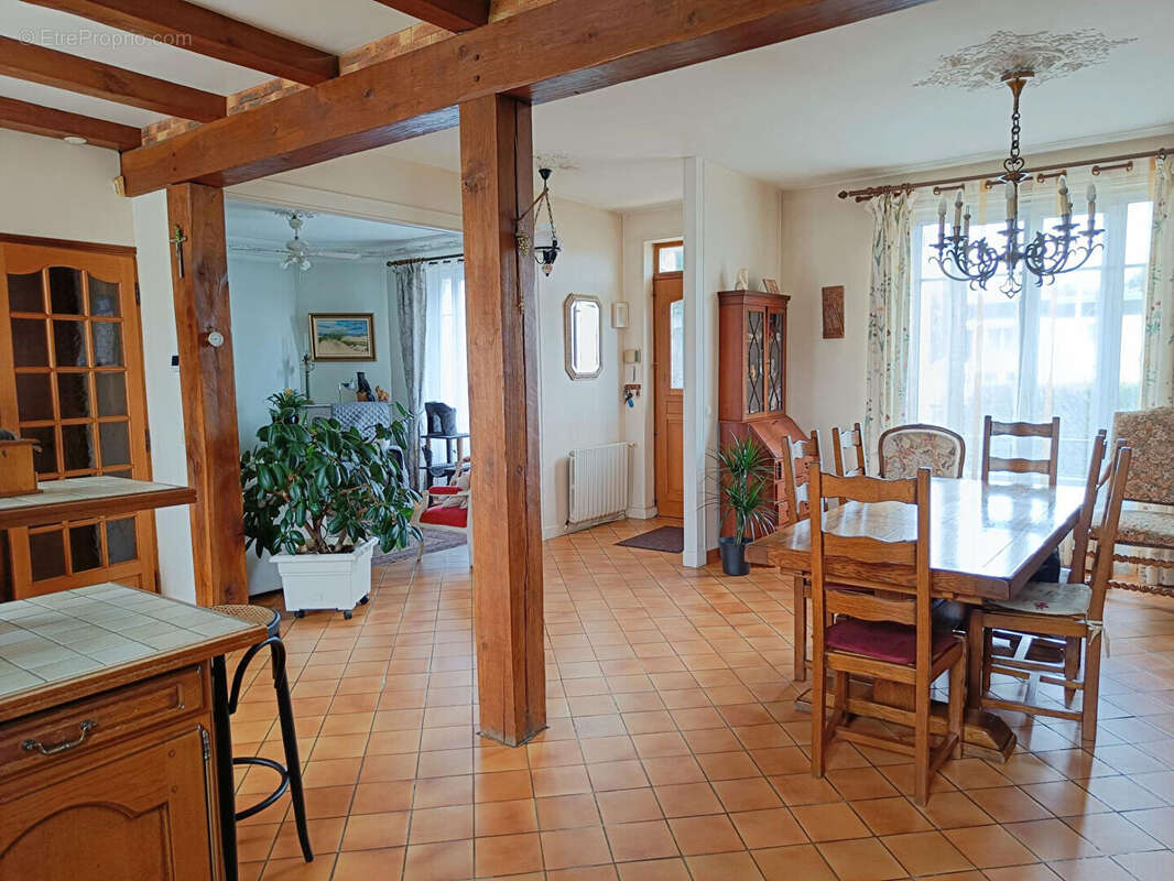 Maison à VILLEMOMBLE