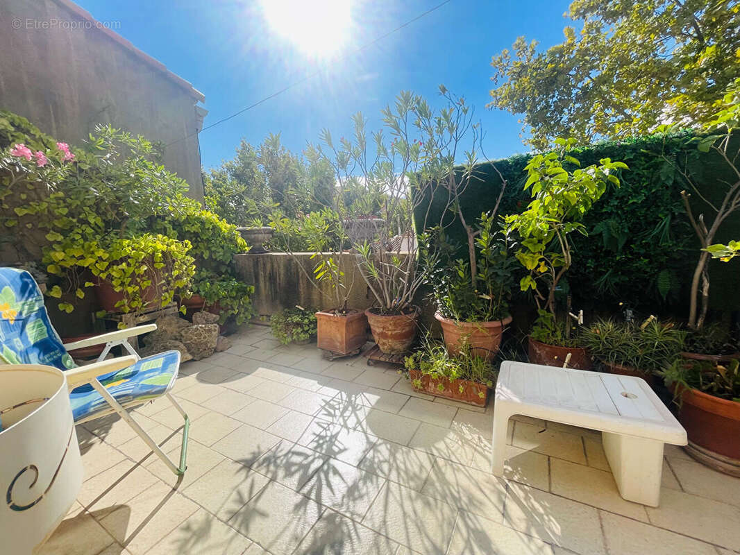 Appartement à PORT-DE-BOUC