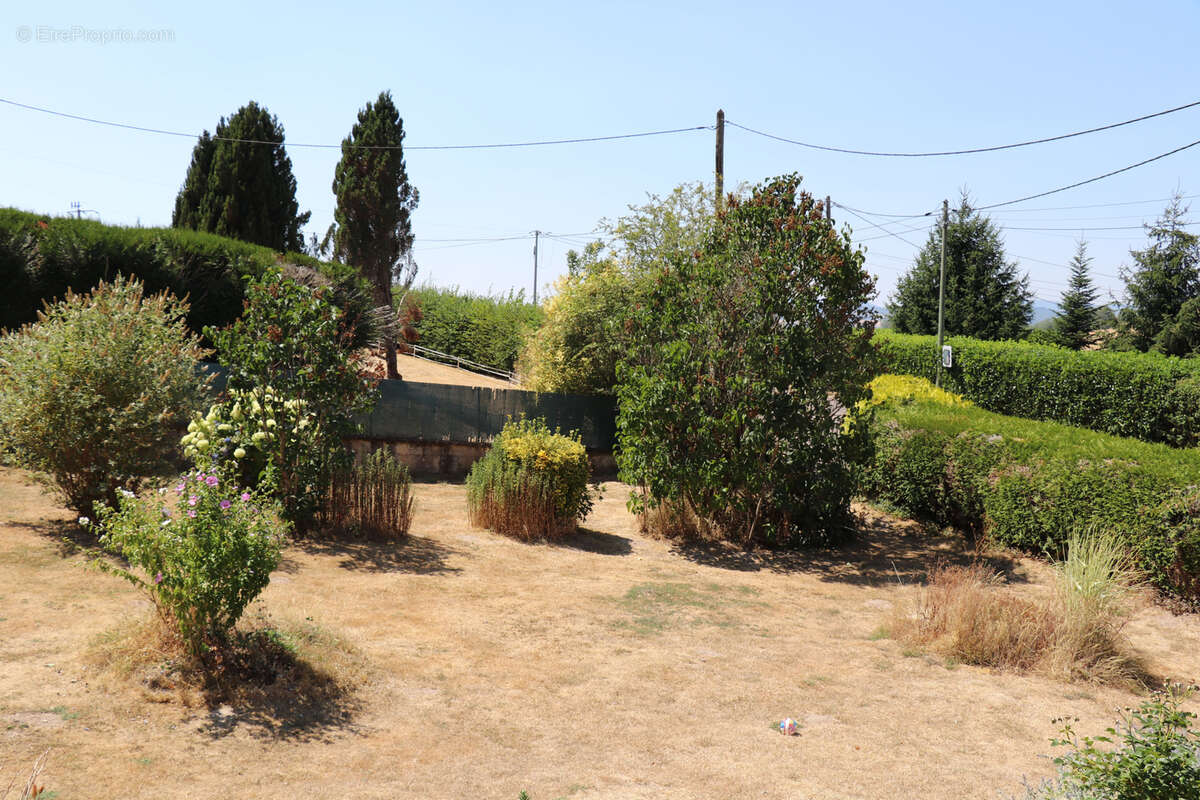 BRION - 139.000 euros - photo 9