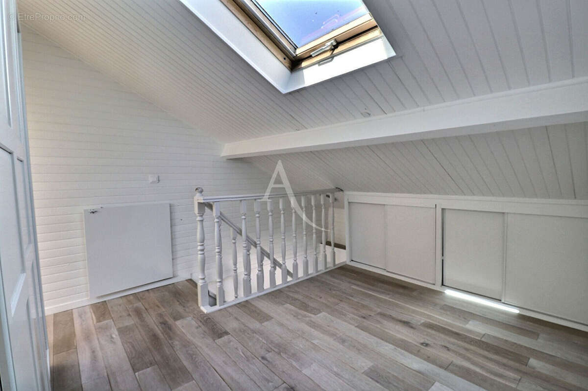 Appartement à MAISONS-LAFFITTE