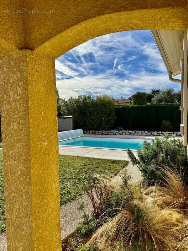 Maison à SAINT-GENIES-BELLEVUE