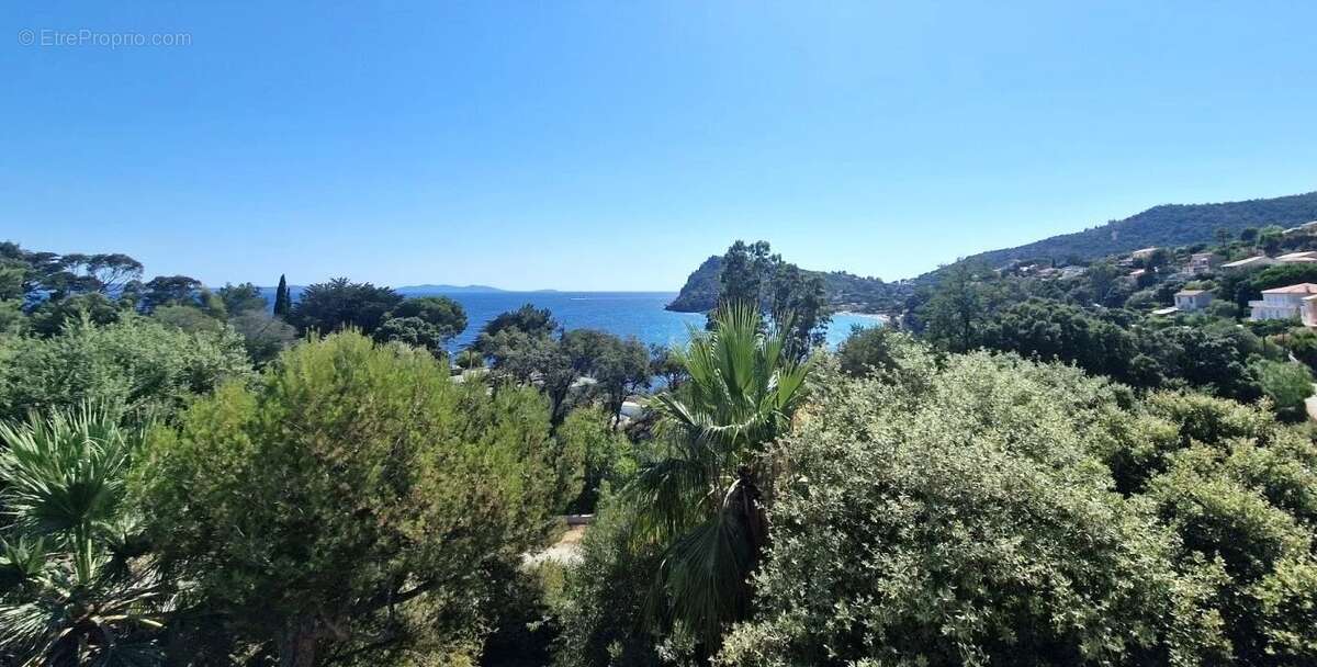 Maison à RAYOL-CANADEL-SUR-MER