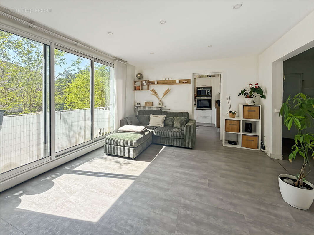 Appartement à IGNY