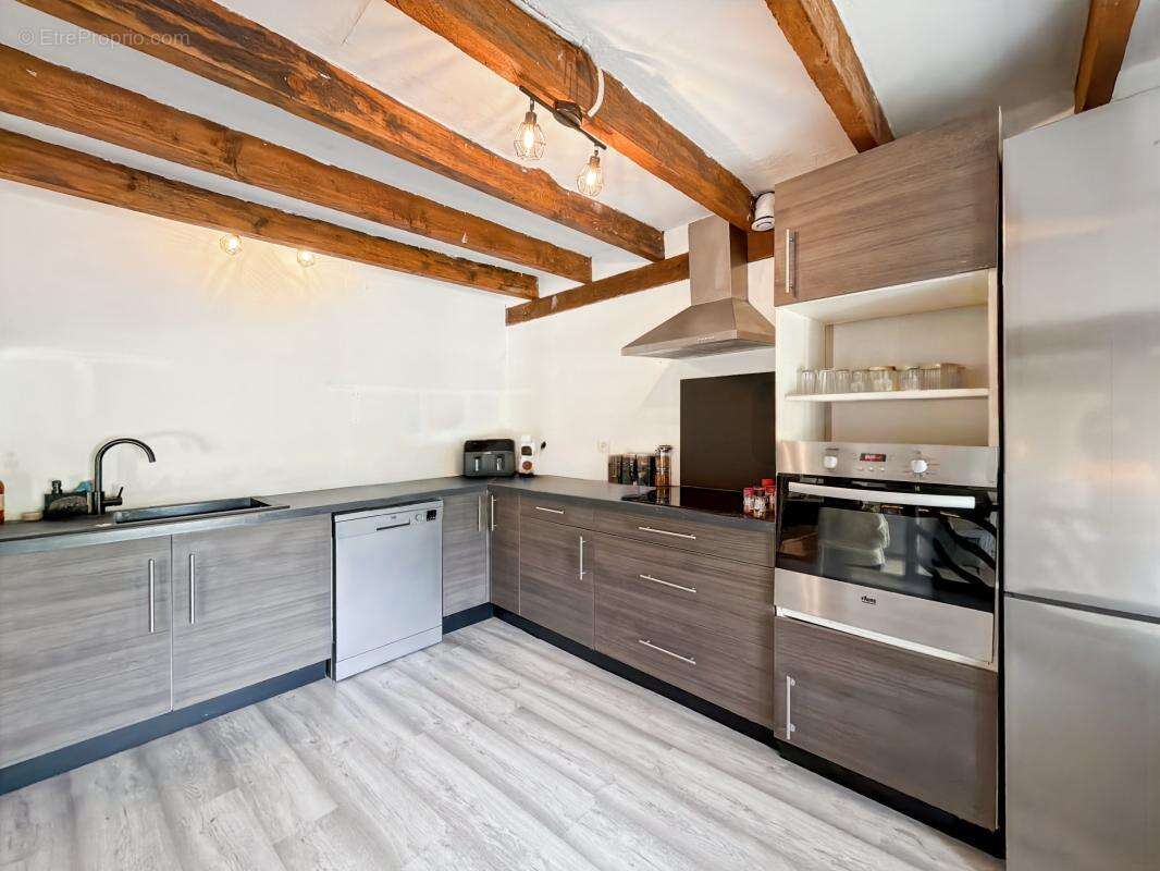 Maison à SARLIAC-SUR-L'ISLE