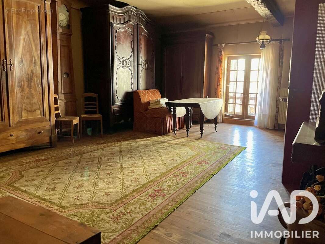 Maison 125 m² à Saint-Jean-De-Cole  - photo 7