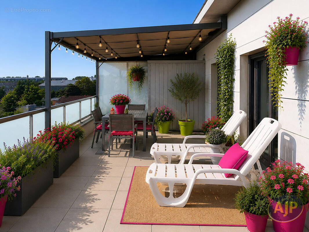 Appartement à SAINT-SEBASTIEN-SUR-LOIRE