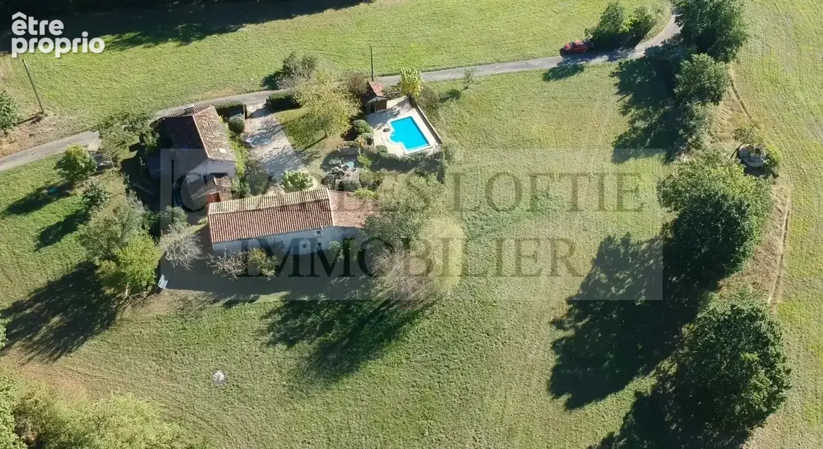 Photo Maison à Puy-L'eveque au prix de 390 350€