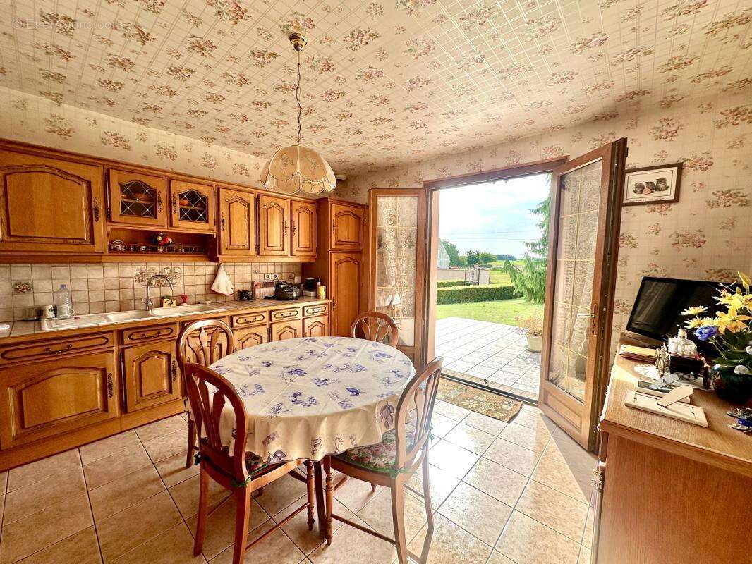 Maison à CHAINTREAUX