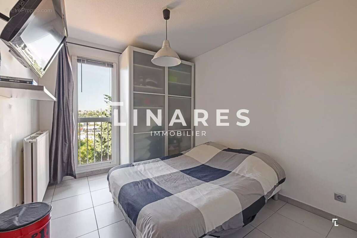 Appartement à MARSEILLE-11E