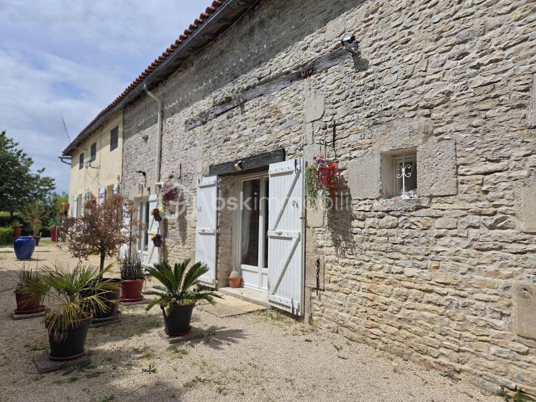 Maison à SAINT-SAVIOL