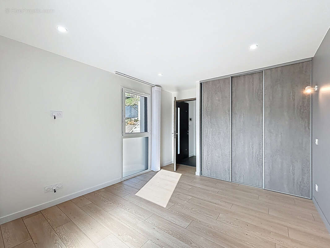 Appartement à SAINT-JEOIRE-PRIEURE