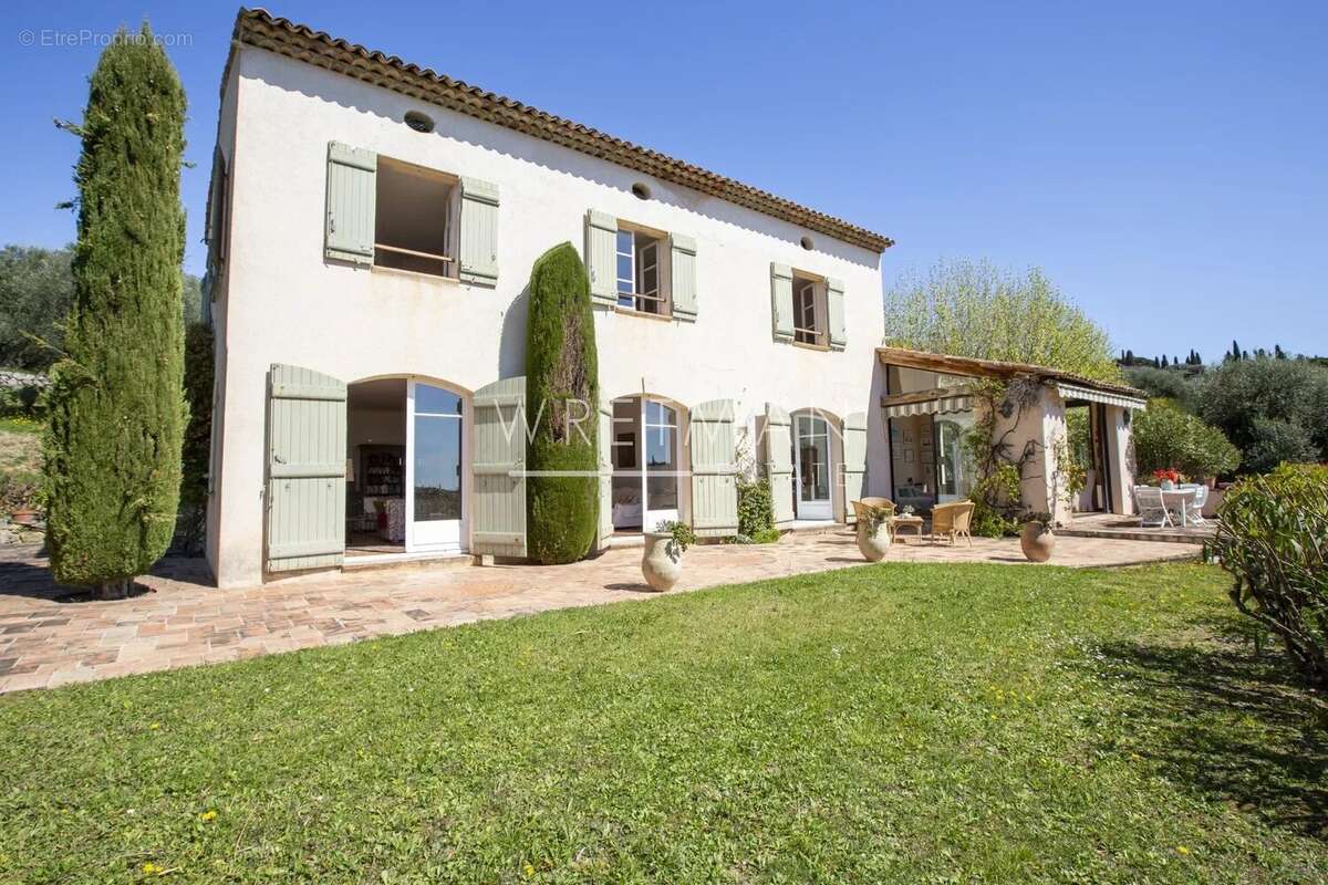 Maison à GRASSE