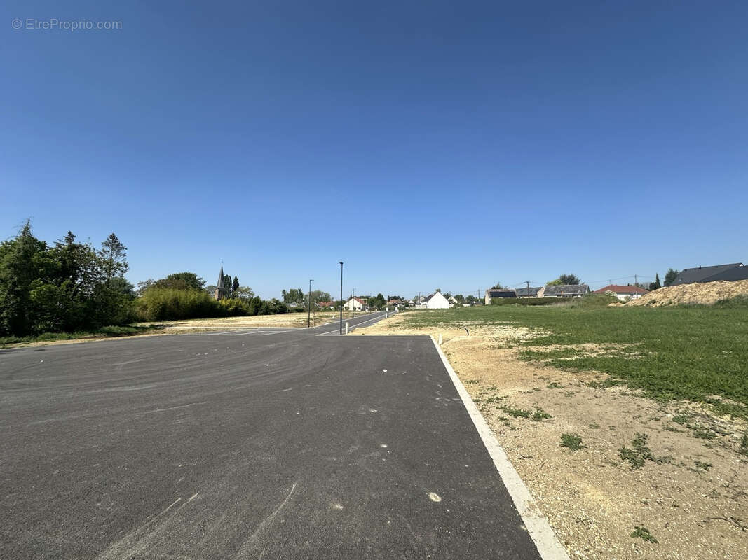 Terrain à SAINT-CHRIST-BRIOST