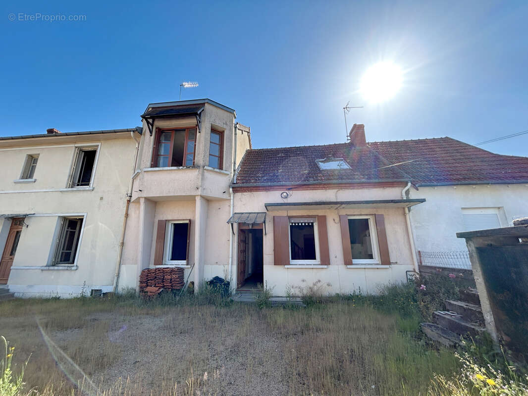 Maison à CHAMBLET