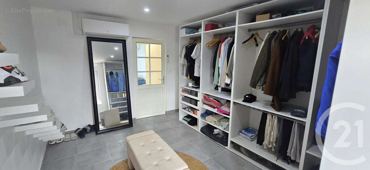 Appartement à ECUISSES