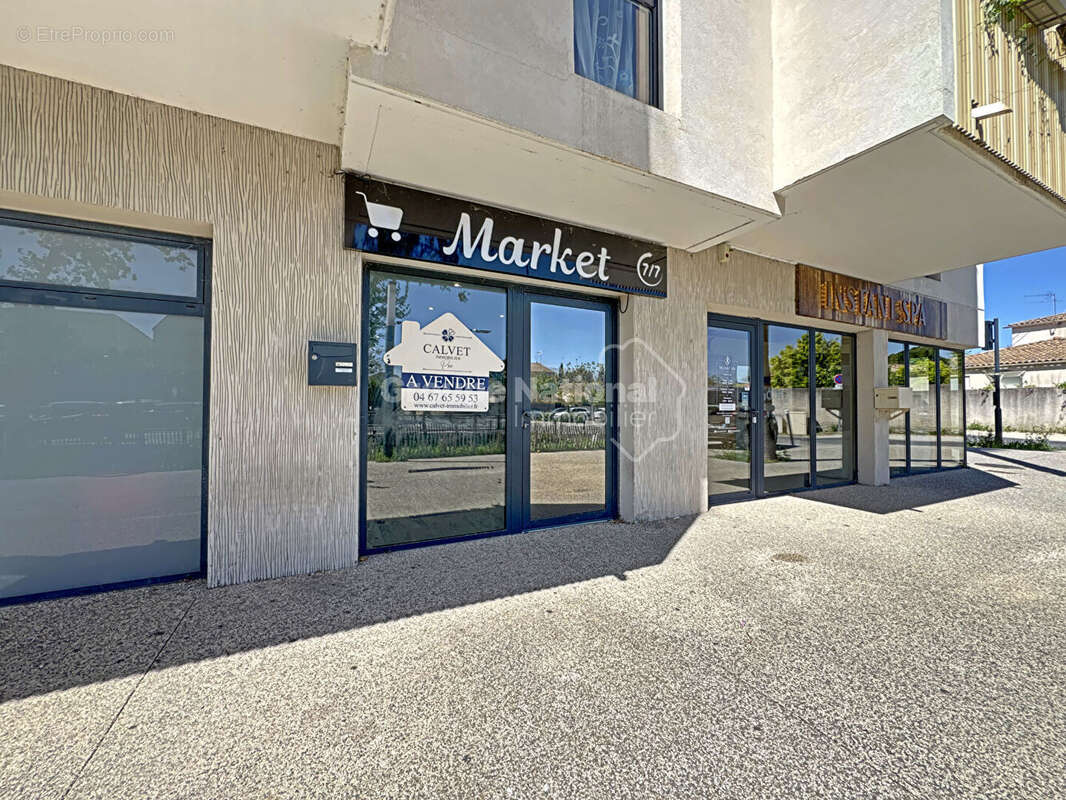 Commerce à LUNEL-VIEL