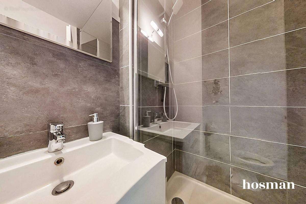 Appartement à LYON-8E