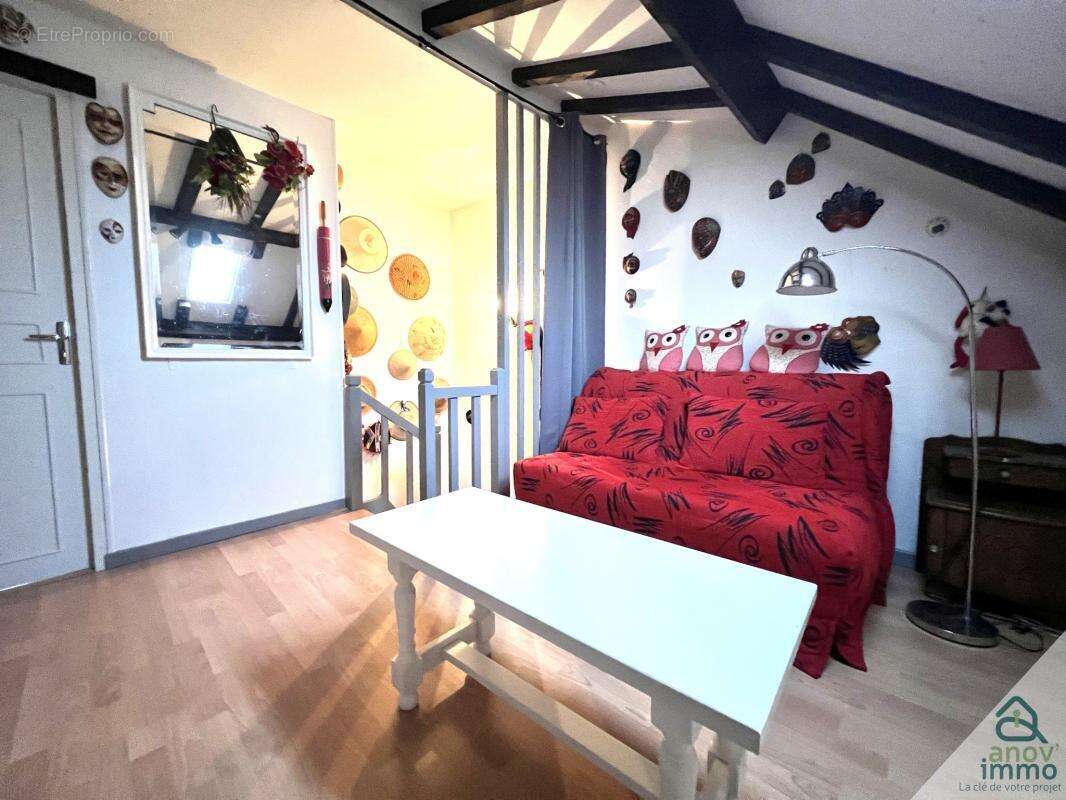 Maison à SAINT-JULIEN-L&#039;ARS