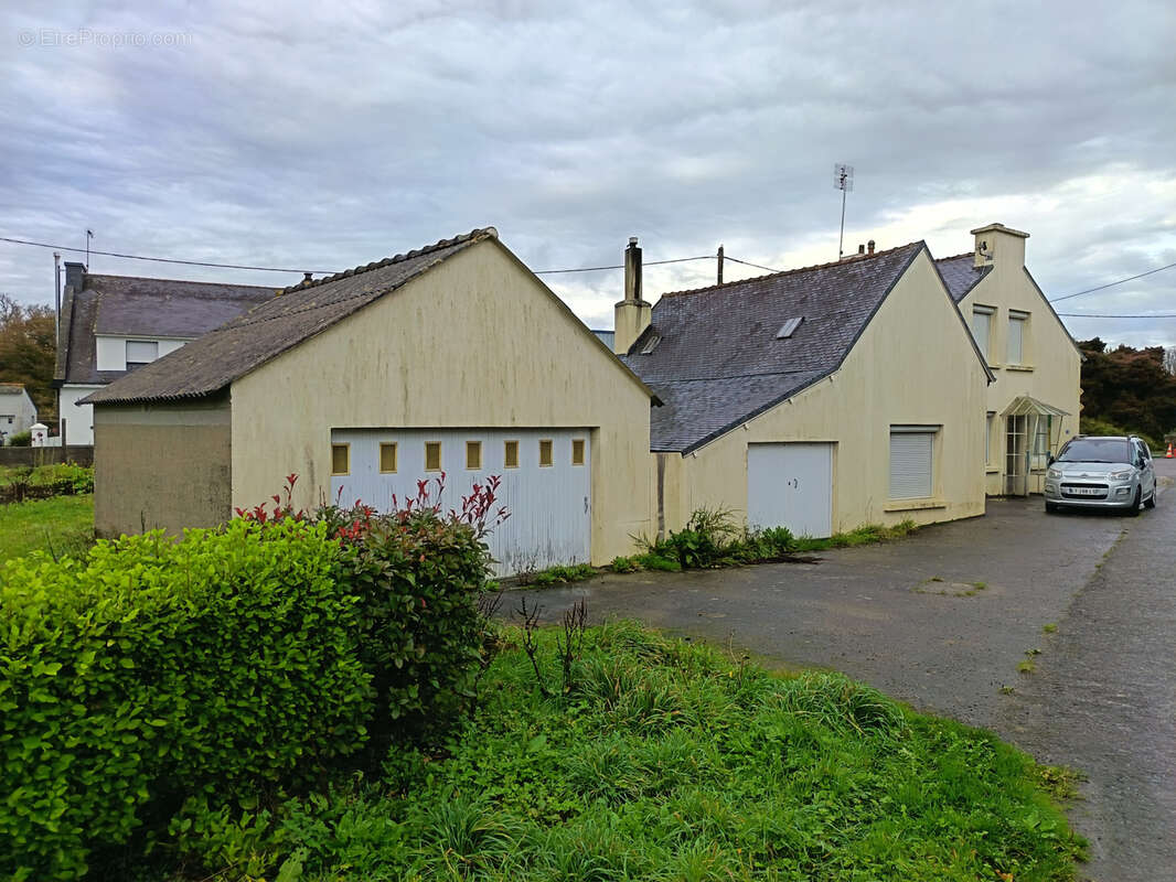 Maison à ROUDOUALLEC