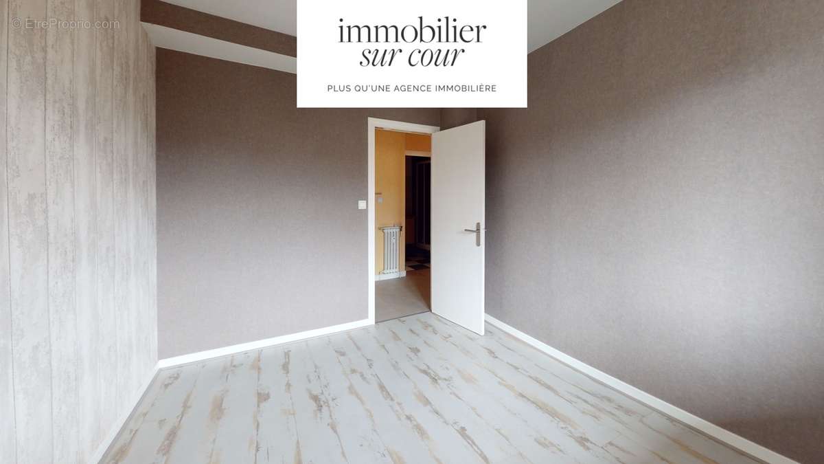 Appartement à SAINT-ETIENNE